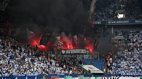 Eintracht Frankfurt Zwölf Stadionverbote nach Schlägerei auf Schalke