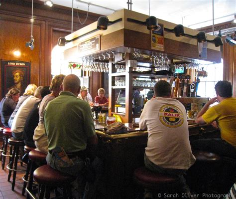 Cheers Set Bar Inside Bull And Finch Pub Aka Cheers Beacon Flickr