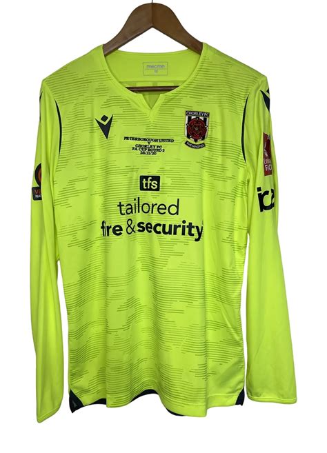 Chorley 2020-21 GK Kit