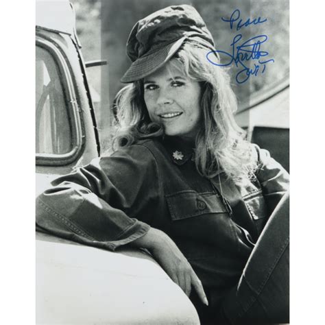 Loretta Swit Signed Mash 11x14 Photo Inscribed Peace Autographcoa Pristine Auction