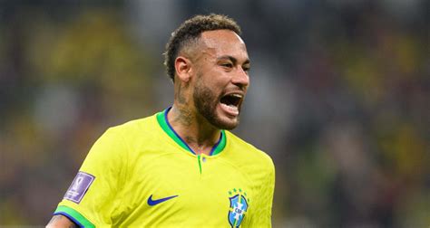 Br Sil Psg Pour Son Retour Neymar Gale Un Fabuleux Record