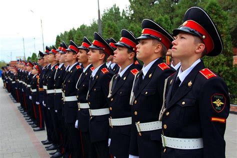 Военное училище (колледж): список, нормативы, требования, баллы