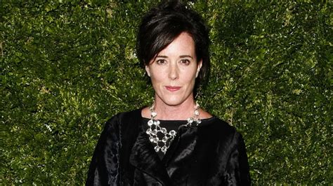 Kate Spade Funeral Hundreds Mourn Fashion Designer