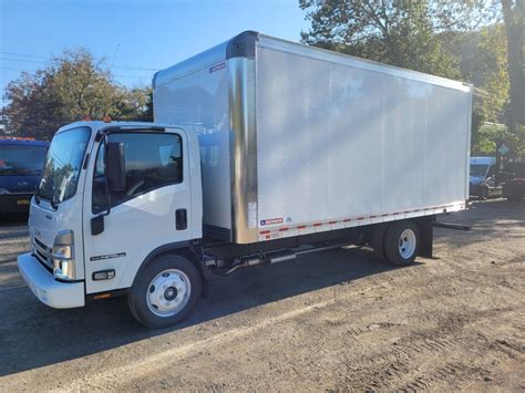 2024 Isuzu Npr Hd 18 Box Truck Jim Reed S Commercial Truck Sales