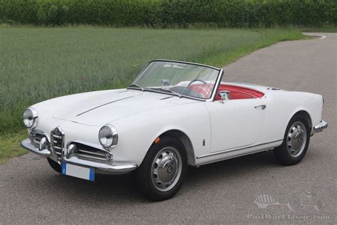 Car Alfa Romeo Giulietta Spider Pinin Farina 1956 For Sale