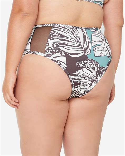 Riachuelo Calcinha Biqu Ni Hot Pant Plus Size Microfibra Floral Preto Dript By Riachuelo