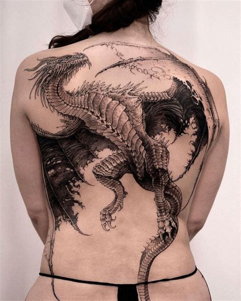 Tattoo Artist Hoon Unco Seoul South Korea INKPPL Dragon Tattoo