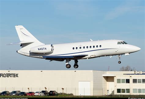 N40TH Private Dassault Falcon 2000EX Photo By Thomas Desmet Photography