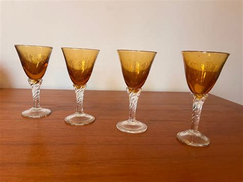 Mid Century Amber Glass Apertif Glasses Set Of 4 Twisted Clear Stem Gold Details Vintage Cordial