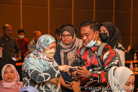 PROGRAM PEMERKASAAN USAHAWAN ORANG KURANG UPAYA GALERI MARA