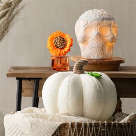 Calaverita Sugar Skull Scentsy Warmer