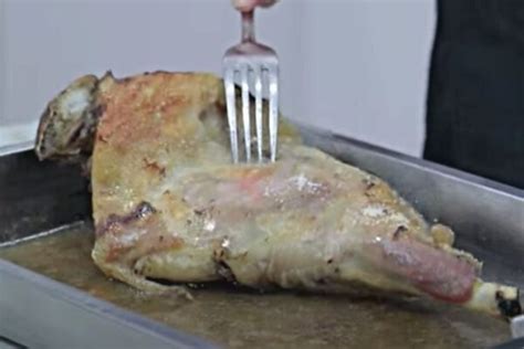 Pierna De Cordero Lechal Al Horno Receta De Javier Romero