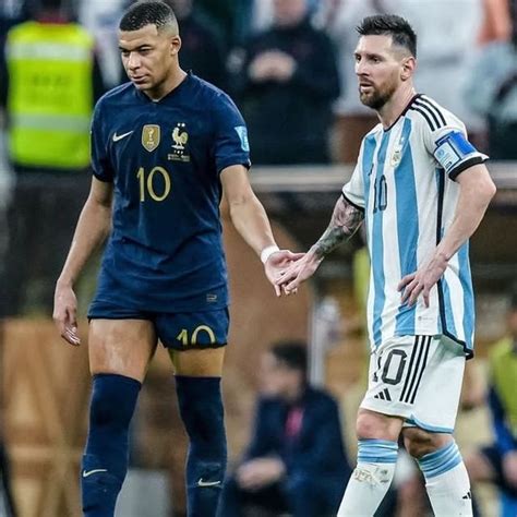 Killian Mbappé⚡ On Instagram Soccer Players Football Players