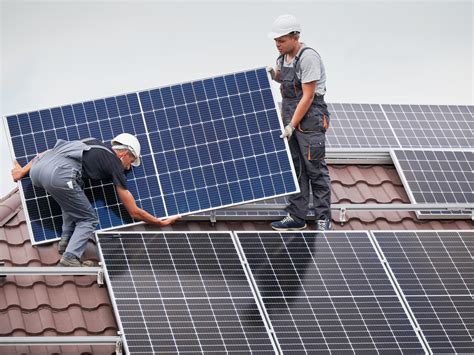 Zonne Energie Opslaan Met Een Thuisbatterij Voor En Nadelen