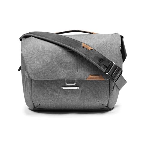 Peake Design Everyday Messenger Buy Online At Cleyspy