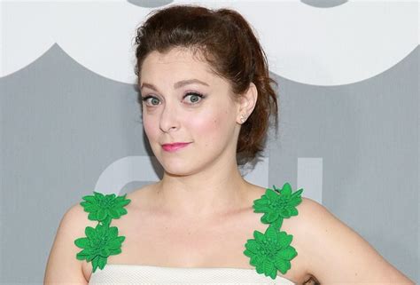 Rachel Bloom Cast In Julia Child Hbo Max Series For Season 2 Tvline