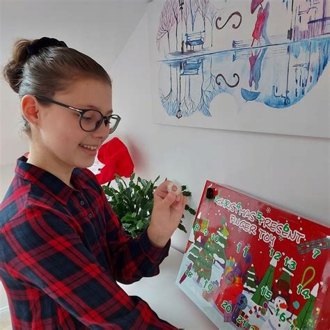 Calendar Advent Pentru Copii 24 De Surprize Minunate Atractive Pentru