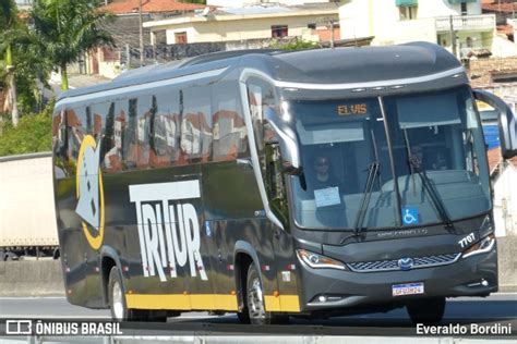 Tritur Turismo 7707 em Caçapava por Everaldo Bordini ID 11546757