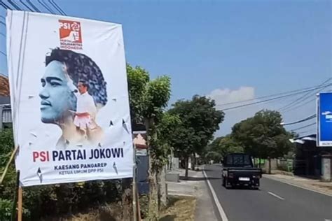 Baliho Psi Partai Jokowi Mulai Bertebaran Di Jembrana Denpost