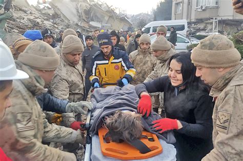 Death Toll In Turkiye Syria Earthquake Rises Hope Fades Borneo