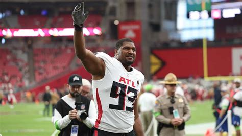 Could Atlanta Falcons Dl Calais Campbell Be The Next Dan Campbell