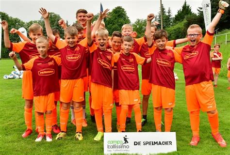 Wir unterstützen das Kinder Fußballcamp