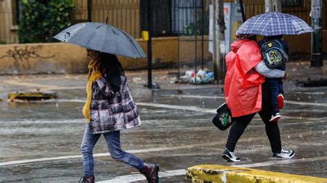 Lluvia En Santiago Esta Es La Hora En La Que M S Caer N M S Mil Metros