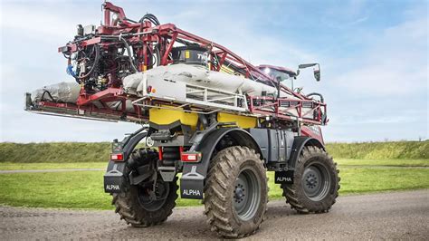 alpha evo  propelled sprayer hardi australia