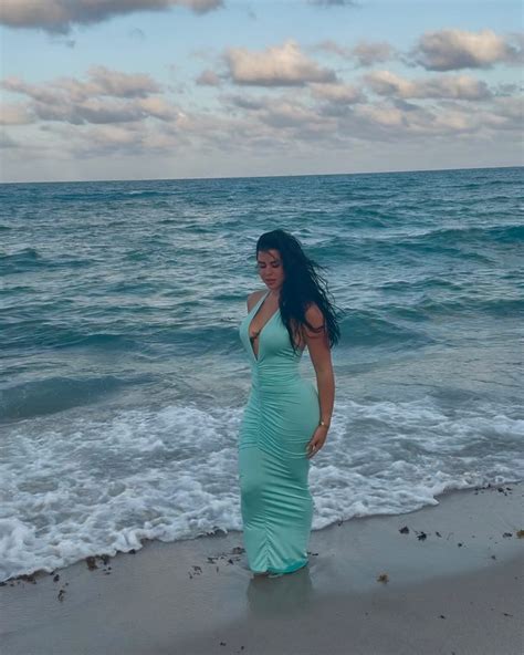 Vianka Tejas (@vianka_tejas) • Instagram photos and videos