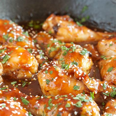 Easy One Pan Honey Garlic Chicken The Busy Baker