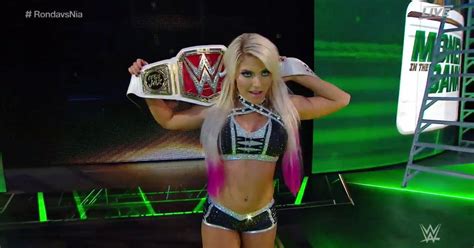 Wwe Money In The Bank 2018 Alexa Bliss Wins Raw Womens Championship