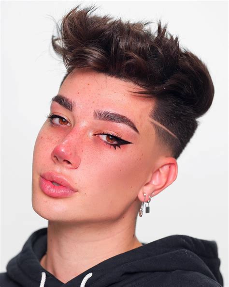 James Charles On Instagram “guyliner 🔪 New Video Is Out Now Its A Beginner Makeup Tutorial