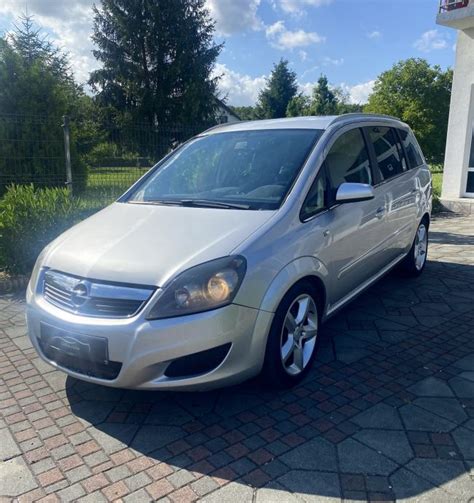 OPEL ZAFIRA 1 9 CDTI 7 SJEDALA REGISTRIRAN 2007 God