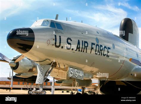 Eine Lockheed Eg T Usaf Aew Version Der Lockheed L Super