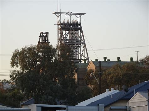 Broken Hill The South Mine Headframes Used For Haulage Fr Flickr