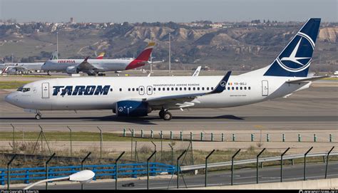 Yr Bgj Tarom Boeing R Wl Photo By Robertln Id