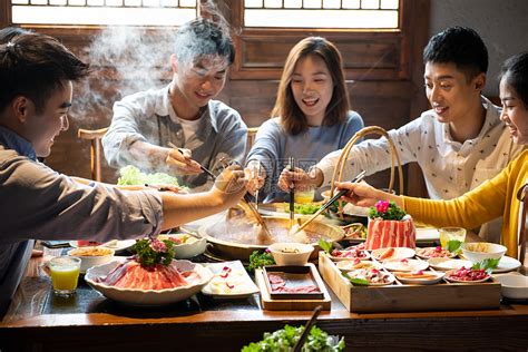 吃火锅聚餐图片朋友一起吃火锅图片 伤感说说吧