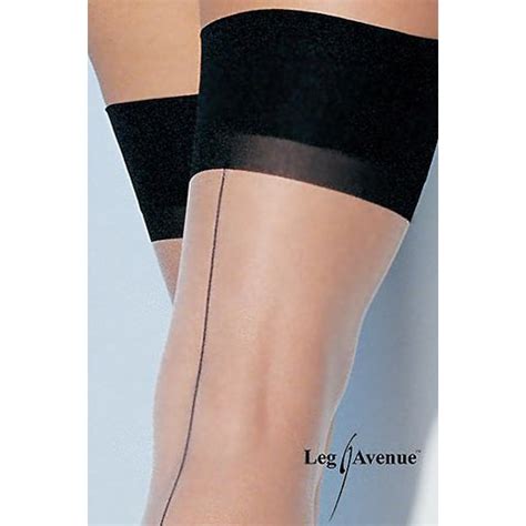 Lencer A Medias Con Tacon Cubano Y Costura Trasera Nude De Legavenue