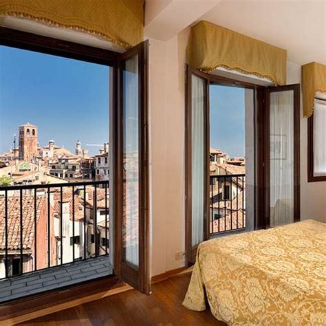 4-star Hotel St. Mark's Square Venice | Hotel Royal San Marco & Suites Venice Official Site