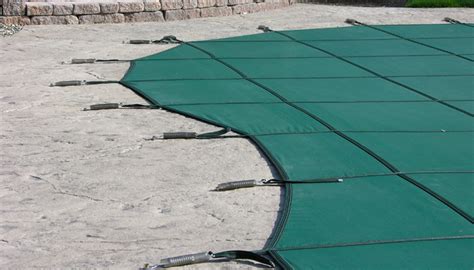 Solid And Mesh Safety Covers For Fiberglass Swimming Pools