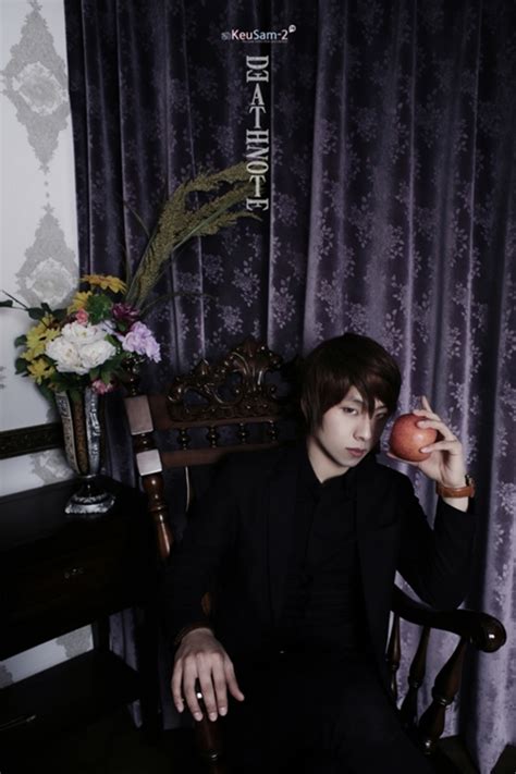 Light Cosplay - Light Yagami Photo (33577734) - Fanpop