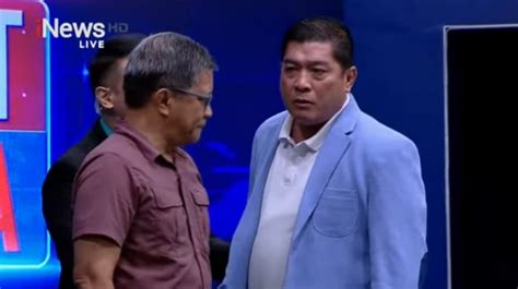 Debat Panas Di TV Nasional Relawan Jokowi Ngamuk Hingga Nyaris Pukul