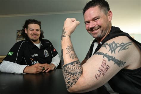 Afl Grand Final 2023 Collingwood Magpies Fan Messes Up His Dads