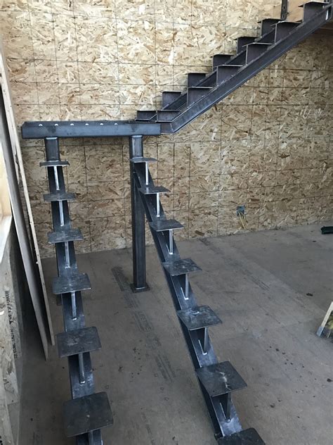 Steel Stringers Escaleras Flotantes Escaleras Rústicas Diseño De