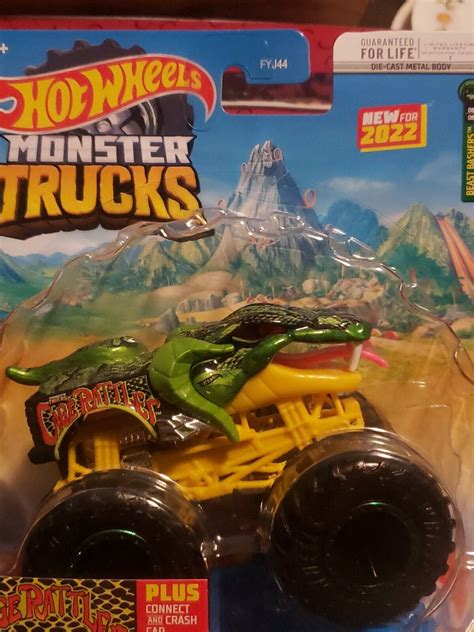 NEW 2022 1 64 HOT WHEELS MONSTER Jam TRUCKS CAGE RATTLER 69 75 Beast