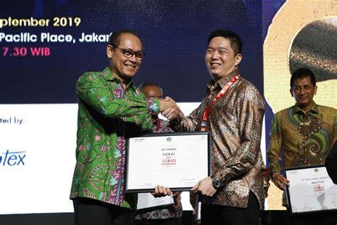 J T Express Sukses Raih Penghargaan Indonesia Go Asean Champion