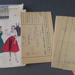 Vintage Pattern 1950s 10 Gore Skirt Or Jumper Or With Suspenders 32