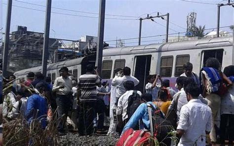 Seven Coaches Of Mumbai Local Train Derailed Between Andheri And Vile