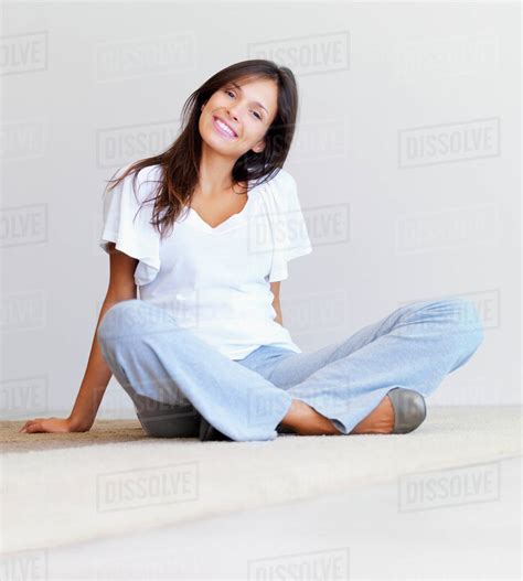 Collection 95 Pictures Woman Sitting On Floor In Dress Excellent