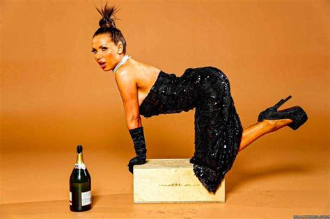 Nikki Benz Break The Internet 1 35 Porn Pic